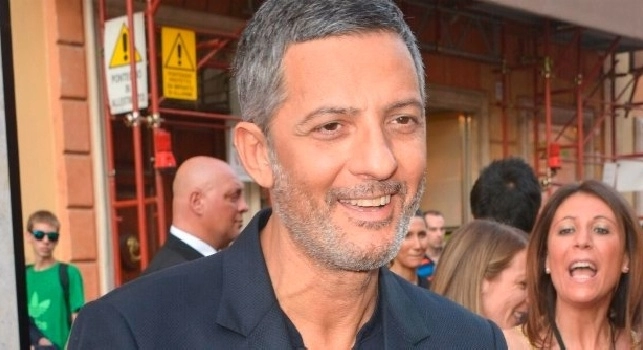 Fiorello imita De Laurentiis: Va a finire che ora, dopo Milik e il secondo posto, perdo anche Lillo e Greg