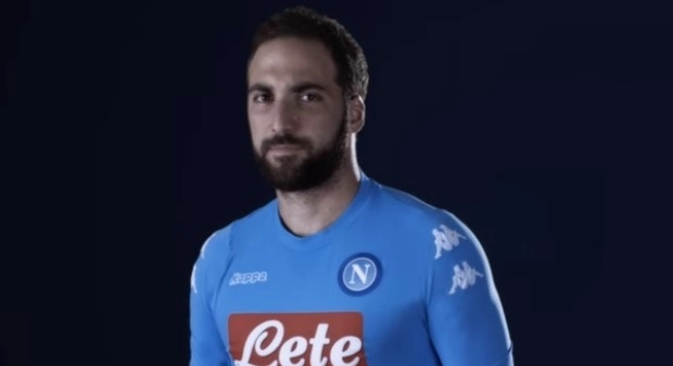 Accardi: Querelle Higuain? Non c'è chi possa pagare così tanto per un calciatore di 30 anni. Il Napoli ha fatto bene con Witsel