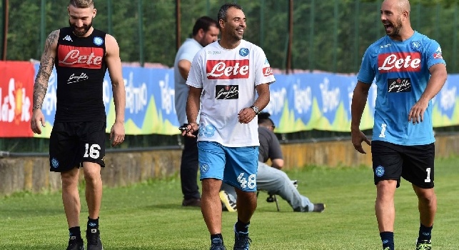 FOTO - SSC Napoli: Ancora differenziato per loro, il resto della squadra in campo