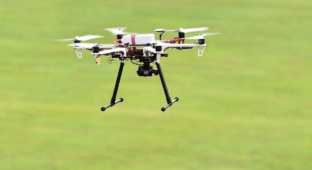 CN24 - Dimaro, imprevisto per il drone: cade a pochi minuti dall'inizio dell'allenamento