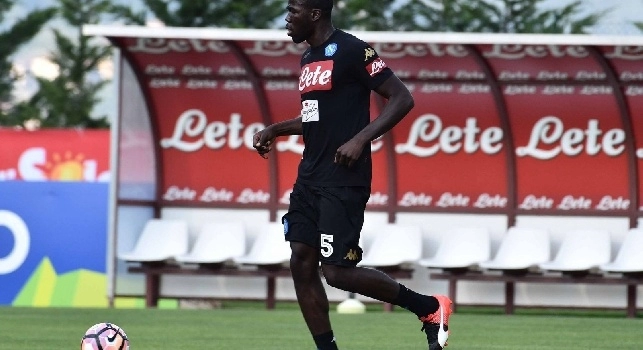 <i>Mediaset</i> - Koulibaly nel mirino del Chelsea, pronti 40 mln