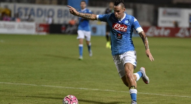 Il Trento aspetta gli azzurri: “AC Trento saluta SSC Napoli e augura buona partita”, nell'87 venne sfiorata la grande impresa