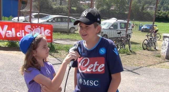 VIDEO CN24 - Il mercato del Napoli visto dai bambini. Rosita Tag e i piccoli tifosi azzurri
