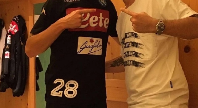 FOTOGALLERY - Spuntatina in ritiro per gli azzurri