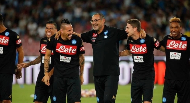 Napoli in rifinitura a Francavilla, applausi dai tifosi per tutti gli azzurri