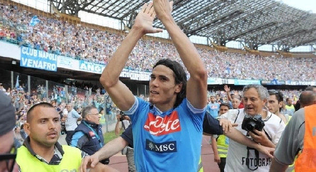 ESCLUSIVA - Cavani, il fratello-agente: Quanto affetto dai napoletani! Ha saputo dell'attesa vana dei tifosi, &egrave; dispiaciuto...