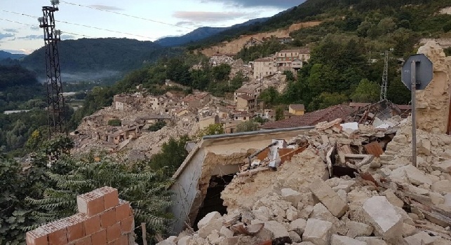 Forte terremoto al centro Italia, morti e feriti: epicentro in provincia di Rieti