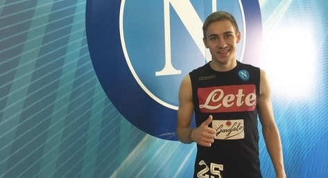 FOTO - La prima immagine di Rog da calciatore azzurro: ecco la scheda, è già ripartito per la Croazia