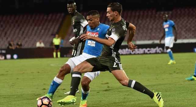 Ghoulam via per la Coppa d'Africa, il Napoli può tornare su De Sciglio: primi contatti già a luglio, la situazione