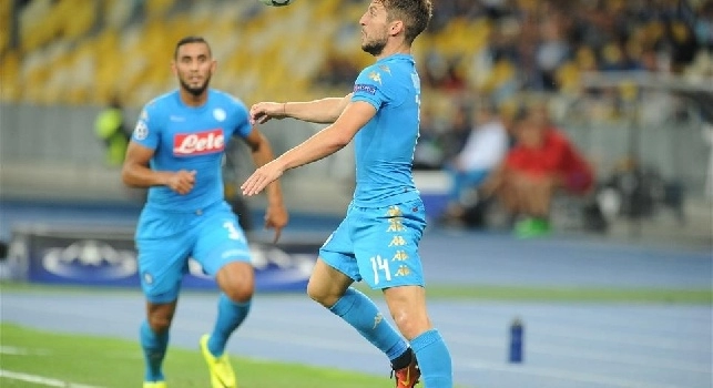 VIDEO - Napoli-Benfica 4-0, Mertens cala il poker e segna il gol più facile di sempre