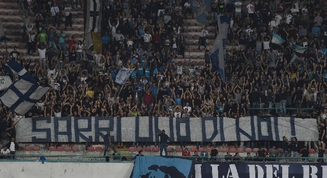 CdM - Napoli dai due volti, goal in campo e inferno sugli spalti: la tifoseria è spaccata