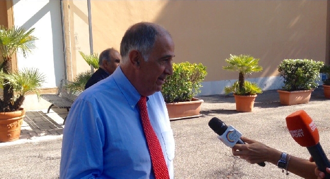 Il prof. Mariani: Intervento riuscito, Milik resterà a Villa Stuart fino a giovedì. Confermo i tempi di recupero dai quattro ai sei mesi