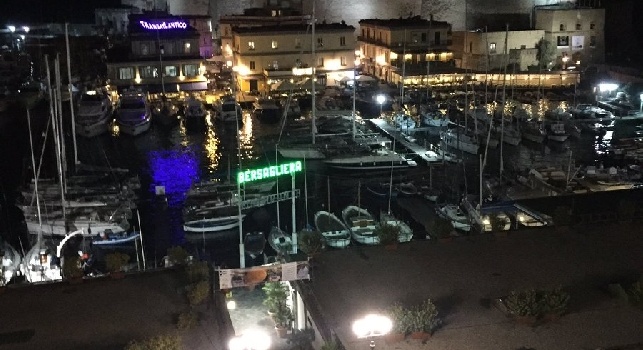 FOTO - Piccinini innamorato di Napoli: Castel dell'Ovo sempre spettacolare...