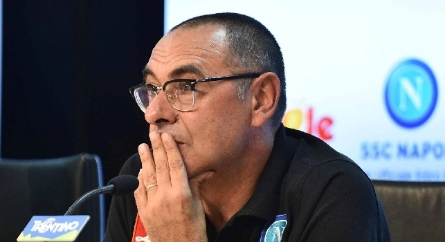 Gazzetta: A Sarri avevano promesso solo un quarto d'ora in conferenza, il mister s'&egrave; voluto togliere un macigno dalla scarpa