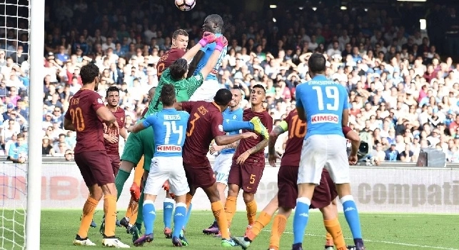 Napoli-Roma, le pagelle: Gabbiadini <i>da dimenticare</i>, Jorginho...<i>pure</i>. Koulibaly <i>danneggiato</i>, che prova Maksimovic!