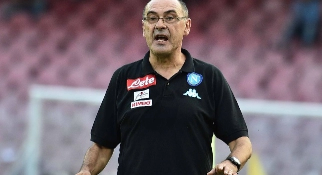 SKY - Dieci minuti di colloquio e poi via all'allenamento: il Napoli ha ripreso la preparazione in vista del Besiktas a Castel Volturno