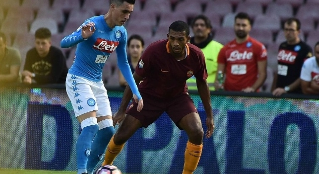 FOTO - Fondamentale successo per la Roma a Napoli, Juan Jesus festeggia cos&igrave; negli spogliatoi con i connazionali