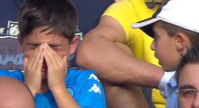 Jorginho dal cuore d'oro: invito speciale per il bambino in lacrime dopo Napoli-Roma, potr&agrave; coronare un sogno