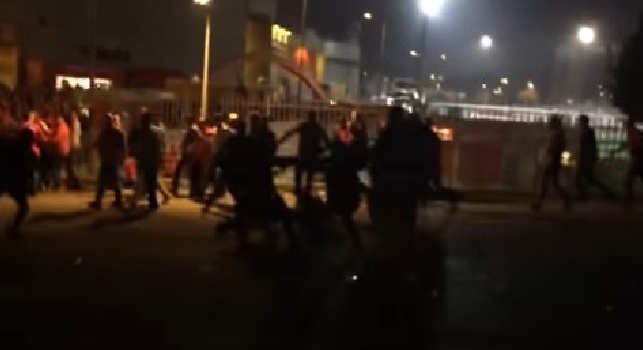 VIDEO - Benfica-Dinamo Kiev: scontri tra le due tifoserie al termine del match