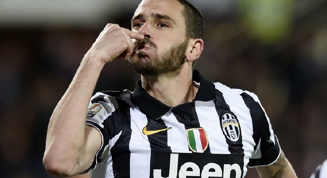 UFFICIALE - Juventus, Bonucci tornerà nel 2017. Stop ancora più lungo per Dani Alves