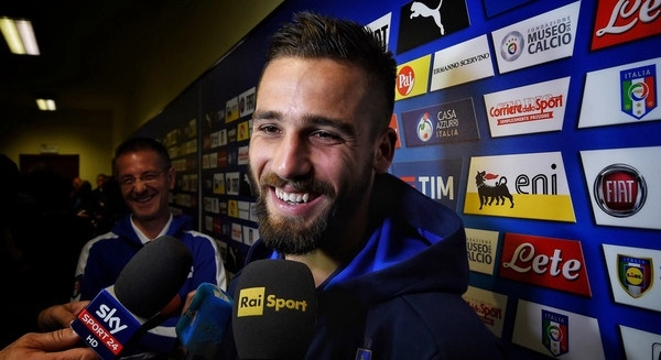 RAI - Pavoletti-Napoli, gli azzurri non vogliono spendere più di 14mln! Il calciatore ha rivelato all'agente di aver accettato il trasferimento