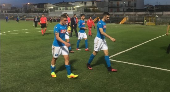 RILEGGI LIVE - Youth League, Napoli-Dinamo Kiev 0-2 (20' Yanakov, 54' Lednev): infortunio choc per D'Ignazio. Marfella salva...il <i>salvabile</i>