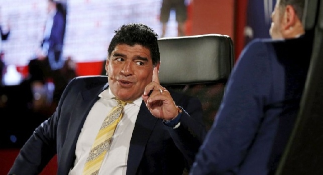Maradona sta con Lavezzi: Certe insinuazioni non possono restare impunite. Silenzio stampa giusto, lo inventai io...