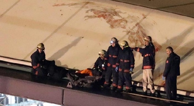 Tragedia Besiktas, corpi scaraventati sulla copertura della Vodafone Arena: terribile bilancio dei morti
