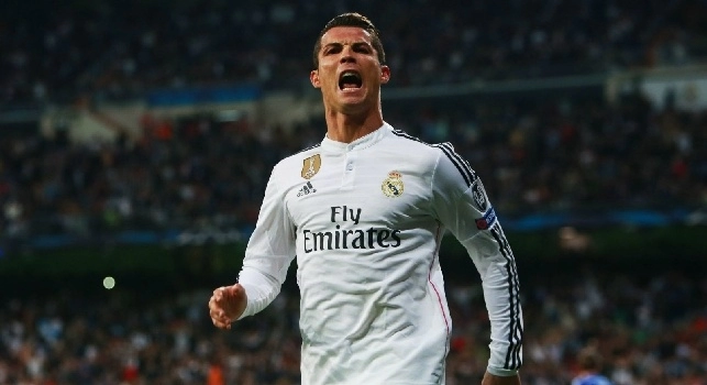 RETROSCENA CdM - Ronaldo incollato alla TV per Napoli-Benfica: Vedo bene gli azzurri, sono forti: felice per Callejon