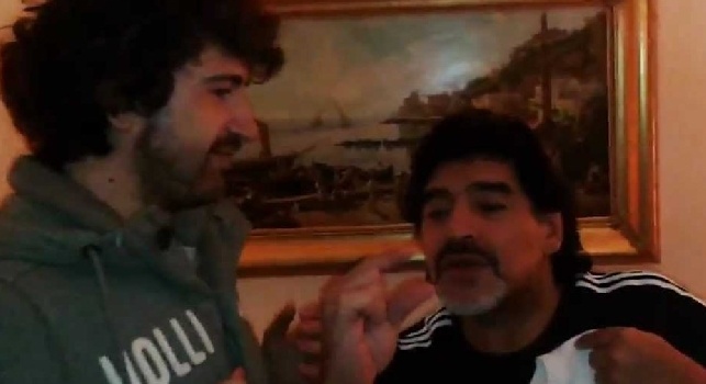 Maradona al San Carlo, biglietti polverizzati: ci sarà un maxi schermo per vedere le giocate di Diego