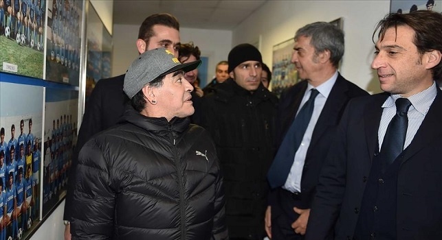 SSC Napoli, il fotografo: Maradona ha emozionato tutti i giocatori, mi chiamano per gli scatti! Diego mi ha detto una cosa...