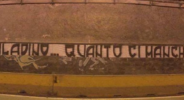 Striscione ultras contro il sistema di vendita biglietti: Online, sottobanco e Aladino: quanto ci manchi vecchio botteghino! [FOTO]