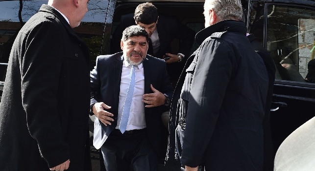 Maradona ottimista: Potevamo fare il 3-2 con Mertens, ma non siamo morti. Fiducioso per la partita di ritorno (FOTO)
