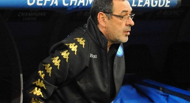 Gazzetta: Sarri accigliato dopo le parole di De Laurentiis. Rapporti non pi&ugrave; idilliaci, a fine anno si tireranno le somme: ecco il pensiero del mister