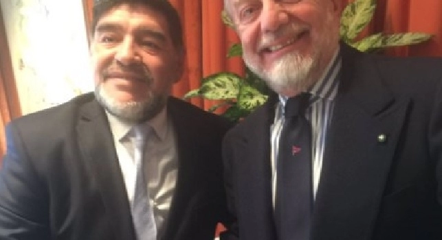Napoli-Real Madrid, in dubbio la presenza di Maradona al San Paolo. De Laurentiis lo ha invitato, ma il Pibe de Oro potrebbe rinunciare per impegni lavorativi