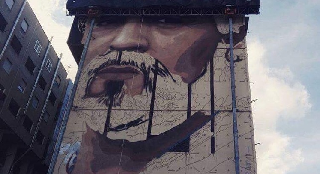 Maradona diventa murales, sarà gigantesco [FOTO]