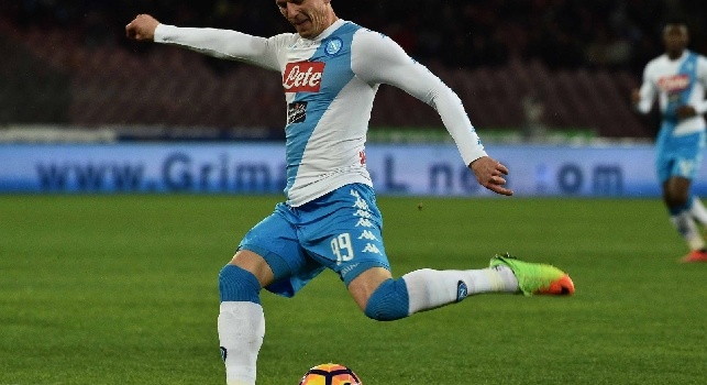 Sarri cambia il suo Napoli, col Crotone 4-5 calciatori 'nuovi': Milik in campo!