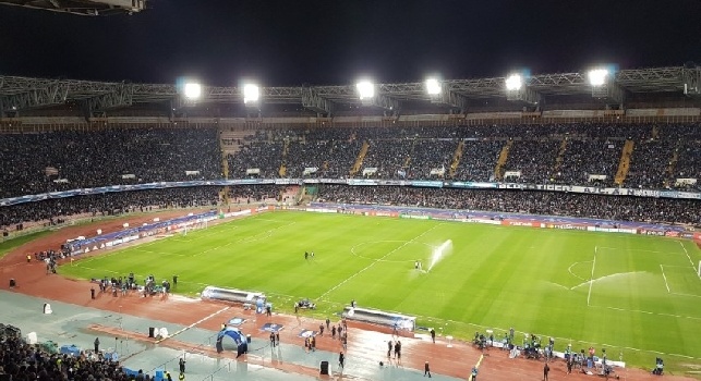 Napoli-Feyenoord, stadio pieno a metà! Gazzetta: Altro che folla delle grandi occasioni, gli olandesi <i>non attirano</i>