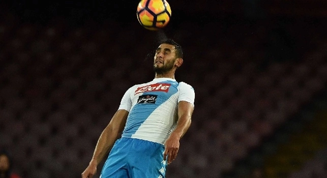Rinnovo lontano, il Manchester City prepara l'assalto a Ghoulam: pronti 13 milioni!