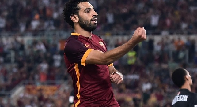 Roma-Sassuolo 2-1 dopo 45': i giallorossi rimontano a fine primo tempo con Salah, protesta Consigli