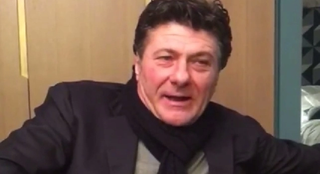 Mazzarri ricorda Cavani e si emoziona: Quante imprese col Napoli! Dopo quella tripletta alla Juve... [VIDEO]