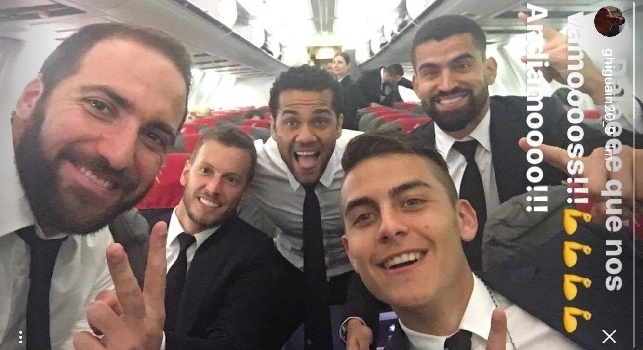 Higuain non esulta, poi si lascia andare sui social: Daje, andiamo! [FOTO]