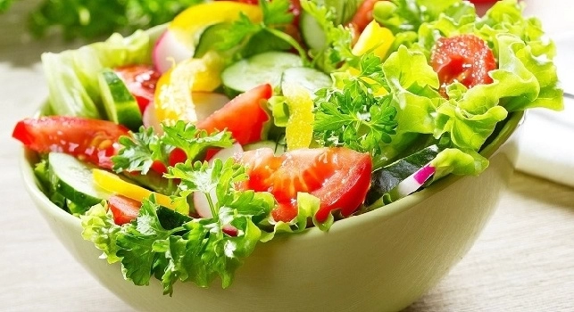 Arriva l’insalata pronta con il marchio Napoli