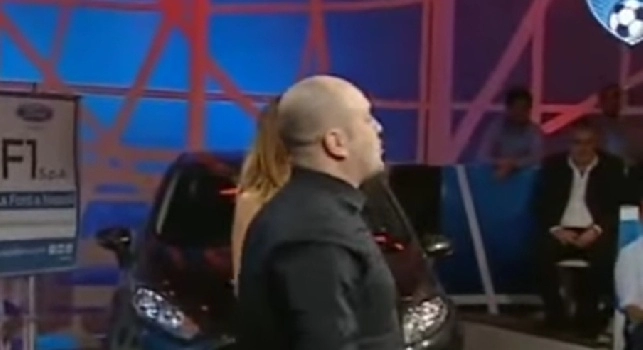 Esilarante Iodice, presenta il Circo Sarri: C'è anche l'uomo invisibile Nikola e l'ipnotizzatore Aurelio [VIDEO]