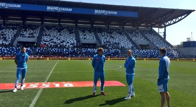 Napoli al Mapei Stadium, azzurri in campo per testare il terreno di gioco [FOTO]