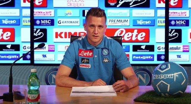 Zielinski a Kiss Kiss Napoli, segui la diretta su CalcioNapoli24 dalle ore 13
