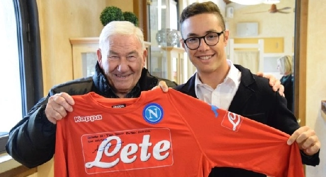 Giro d&rsquo;Italia al via, c'&egrave; anche il giovane Albanese con un amico speciale: Con Sarri condivido la passione per il ciclismo