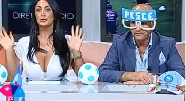 La sexy promessa di Marika Fruscio: Se il Napoli finisce al secondo posto mi presento così in tv