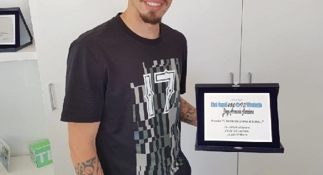 Hamsik premiato dal Club Napoli Vitulazio col premio 'Il Territorio prima di tutto' [FOTO & VIDEO]