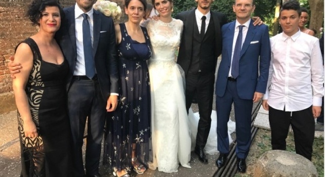 Gabbiadini si è sposato: cerimonia a misura di famiglia nella chiesa di Sasso Marconi, poi il ricevimento per 200 invitati